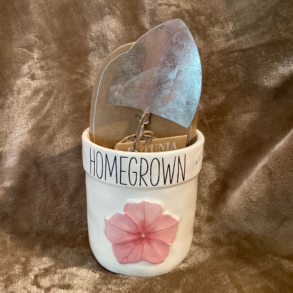 Mudpie Petunia Seed Planter Set